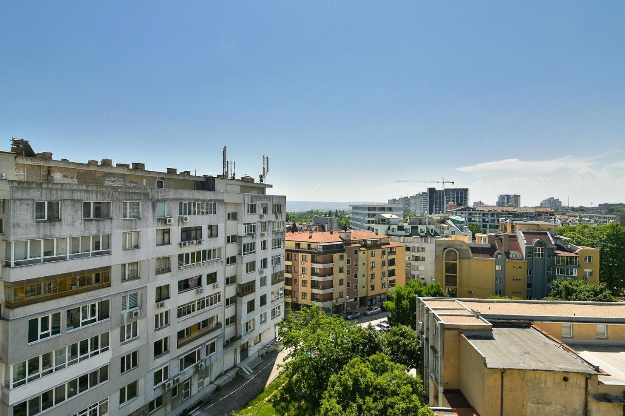 Chaika 203 Varna Bagian luar foto